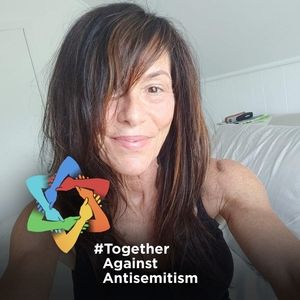 Meet your Posher, Neila